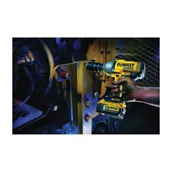 DeWALT® 20V MAX* MATRIX™ XR™ DCF899P2 Compact Cordless Impact Wrench Kit, 1/2 in Straight Drive, 700 ft-lb Torque, 20 VDC, 8-13/16 in OAL