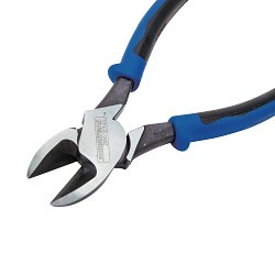 Klein® Journeyman™ J2000-59 2000 Angled Head Heavy Duty Cutting Plier, 9/32 in Nominal, 1.25 in L x 1.203 in W x 0.625 in THK Jaw Steel Jaw, 9 in OAL