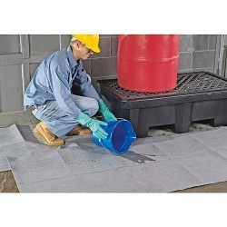 SpillTech Universal Defender™ GRB150H Absorbent Mat Roll, 150 ft Length, 30 in Width, 55.2 gal Absorption Capacity, Polypropylene