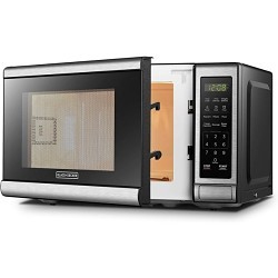 Stanley Black & Decker® EM720CB7 Microwave Oven, 10.2 in Outside Height, 17.3 in Outside Width, 13 in Outside Depth, 0.7 cu-ft, 700 W