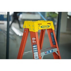 WERNER® 6204 Step Ladder, 4 ft Ladder Height, 300 lb, ANSI Code: A14.5-2007, Fiberglass, 3 Steps