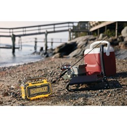 DeWALT® DCR010 Cordless Jobsite Bluetooth Speaker, Charge 12 or 20 V, 12V MAX*, 20V MAX* or FLEXVOLT® Battery, Bare Tool