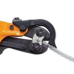 Klein® 63RBCHD Bolt Cutter, Cutting Capacity: 5/8 in Ground Rod, 1/2 in Rebar, 7/16 in Grade 8 Bolts and 1/2 in Grade 5 Bolts