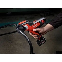 Milwaukee® 2472-21XC Cable Cutter Kit, Cutting Capacity: 1-3/16 in, 12 V, Lithium-Ion Battery, Battery Included: Yes