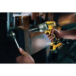 Dewalt® DCF899P2 Cordless Impact Wrench Kit, High Torque Drive, 1/2 in Square Drive, 2400 bpm, 1200 lb, 20 V, 8-3/4 in Overall Length, Battery Included: Yes